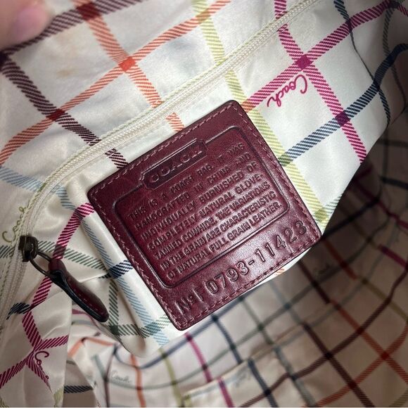 RARE | COACH Bleecker XL Bucket Duffle Legacy Tattlesall Maroon Hobo Bag 11423 - Picture 15 of 16